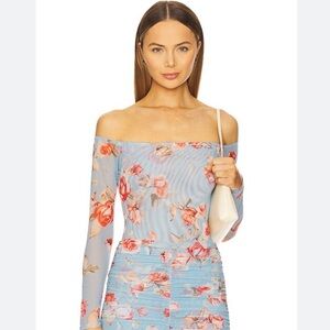 L'AGENCE Brand New with Original Tags - never worn - elegant Peony bodysuit xs